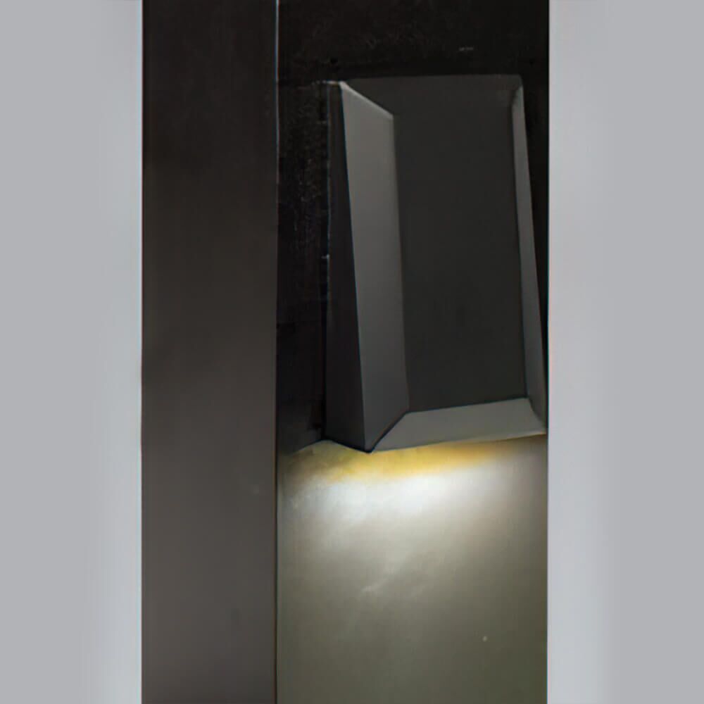 DekPro Effex Vertical post Light - Image 2